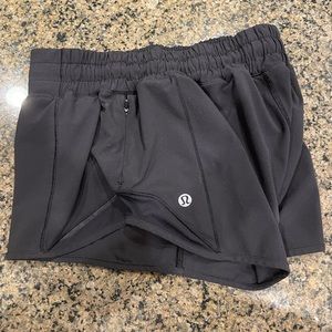 Hotty hot lulu shorts 2.5”